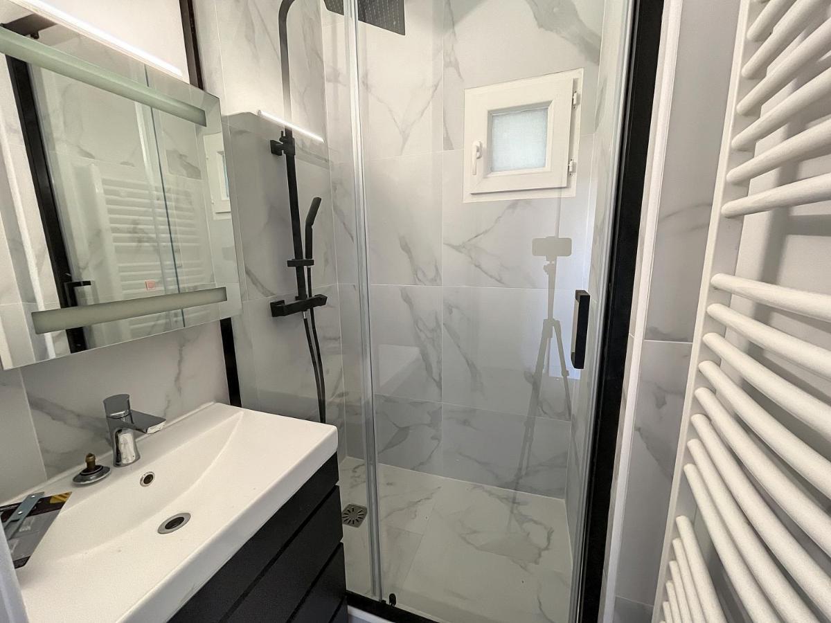 אביניון Agreable Appartement 4 Pieces, Vue Mont Ventoux, Proche Remparts מראה חיצוני תמונה